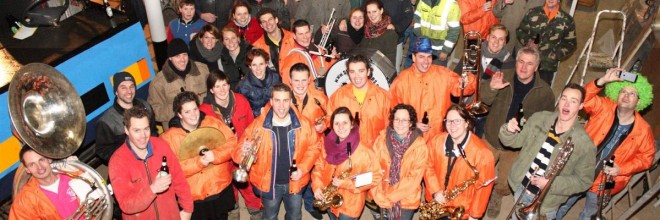 Gesjouw langs de bouw
