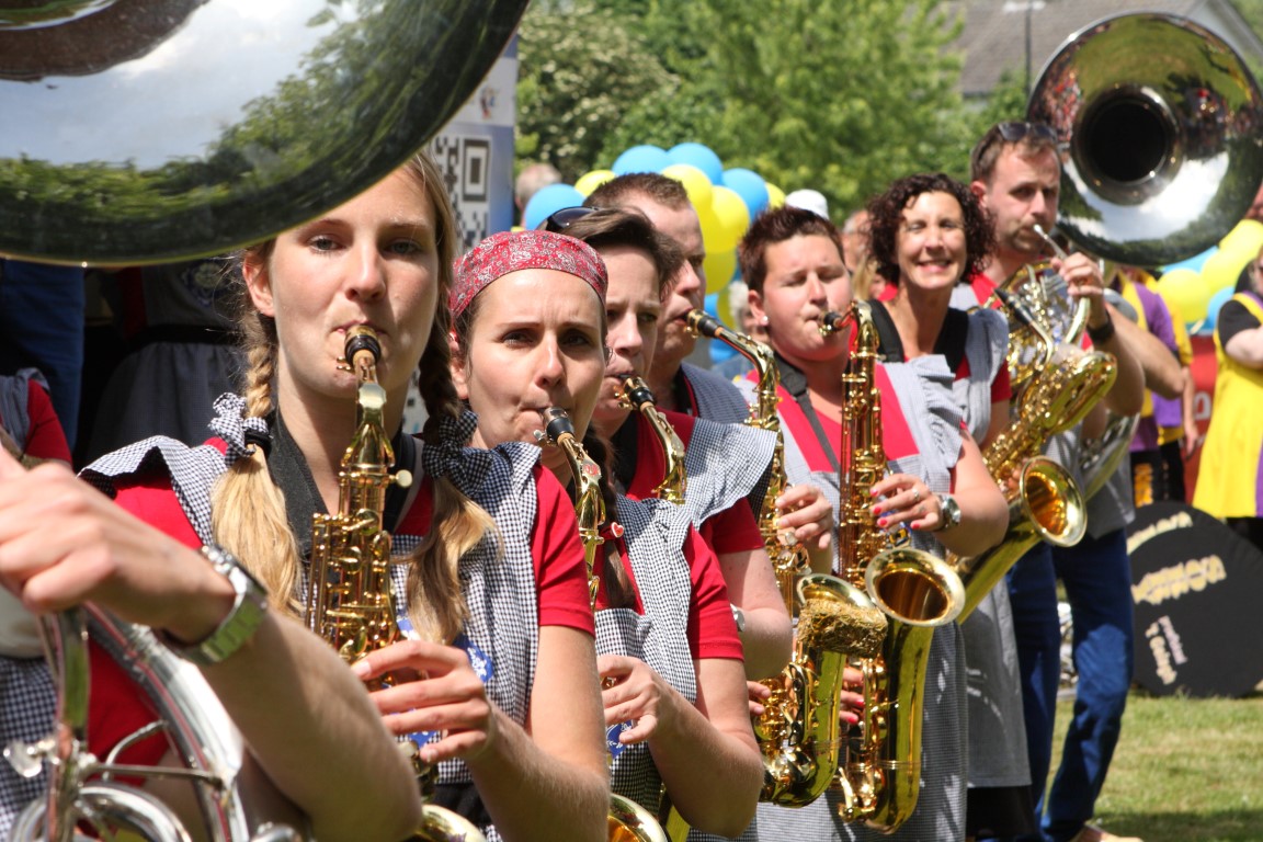 Vacature: saxofonist gezocht